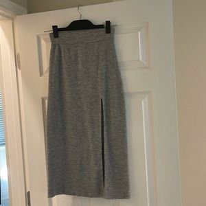 Aritzia knit skirt size medium